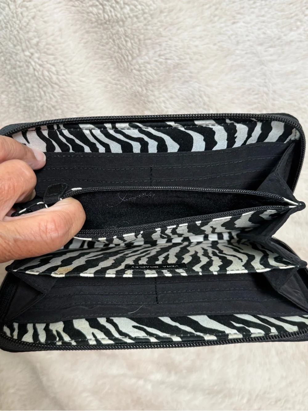 Vera Bradley Black Microfiber Zip-Around W Wallet Roomy Zebra Pattern Interior